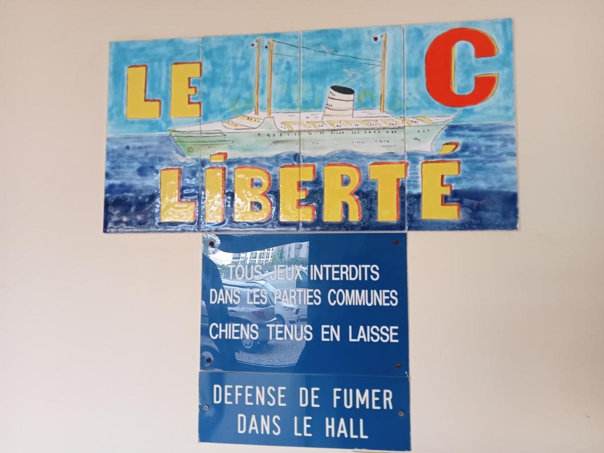 Le Liberte Plage Et Port Saint-Cyprien  Exterior foto