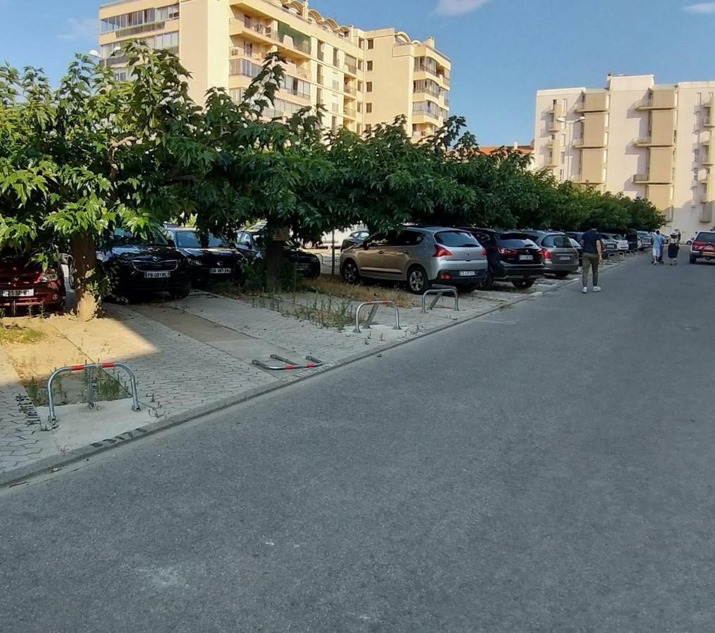 Le Liberte Plage Et Port Saint-Cyprien  Exterior foto